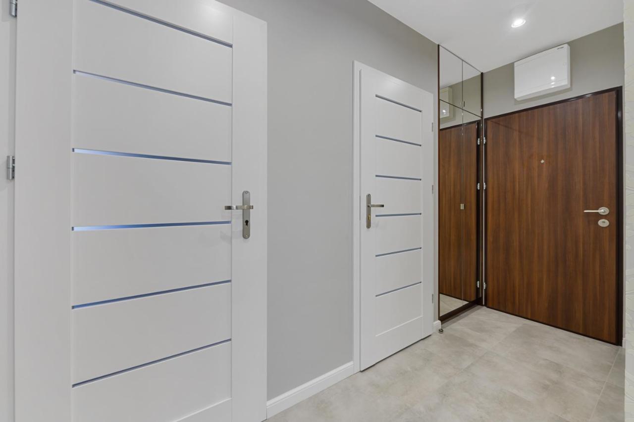 Gate Of City Centre Apartment By Pinpoint วูดช์ ภายนอก รูปภาพ