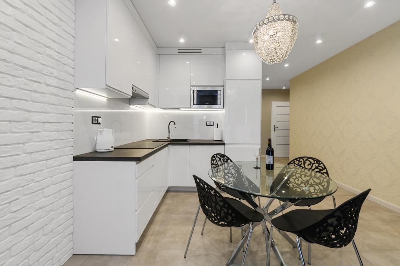 Gate Of City Centre Apartment By Pinpoint วูดช์ ภายนอก รูปภาพ