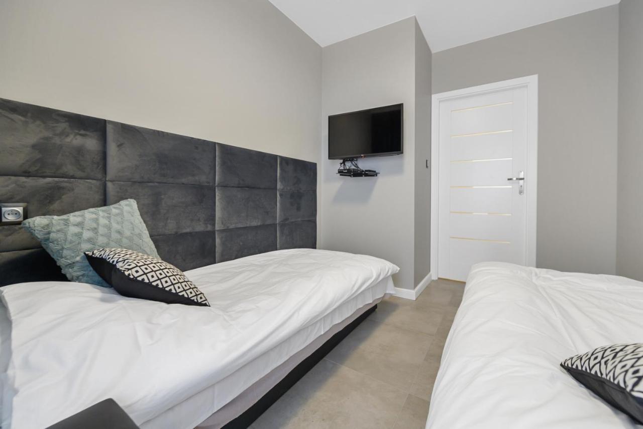 Gate Of City Centre Apartment By Pinpoint วูดช์ ภายนอก รูปภาพ